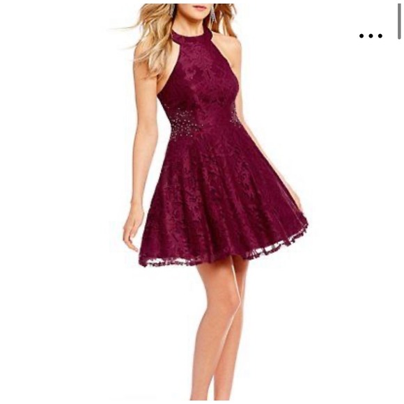 Lace Halter Party Dress Sequin Detail Fit and Flare‎ Burgundy Size 3 - Picture 1 of 8